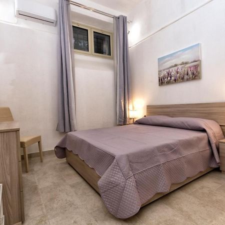 Garden House: Apartments And Rooms For Holidays Palermo Zewnętrze zdjęcie
